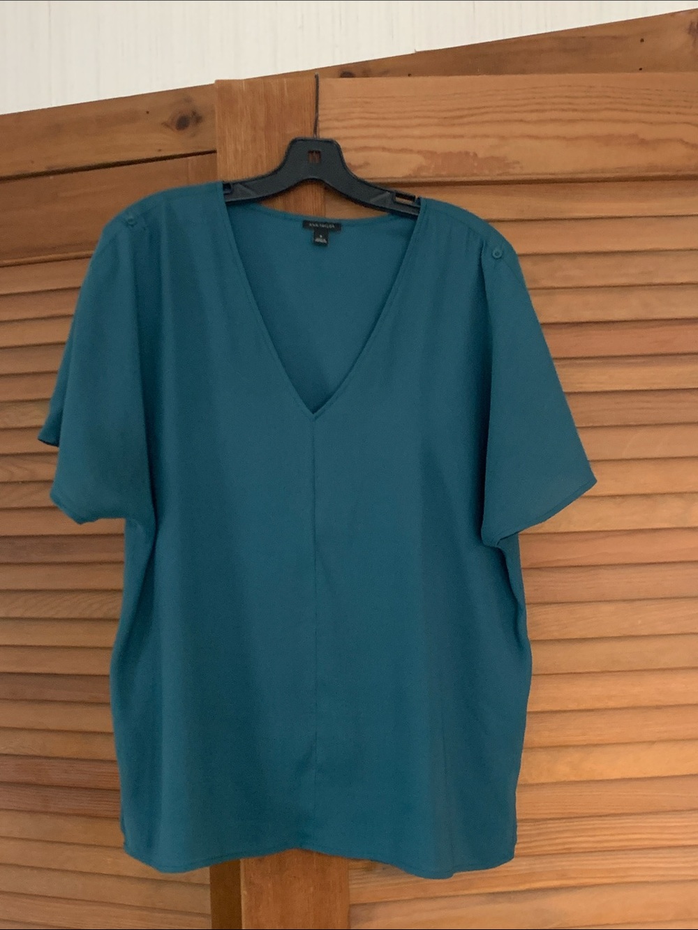 Ann Taylor Teal V-Neck Short Sleeve Blouse